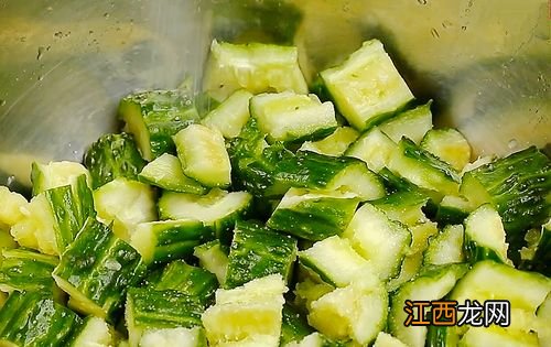 黄瓜拌白糖什么名字