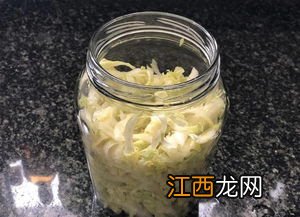 罐头酸菜怎么做好吃吗