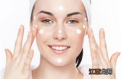 四招祛除黑头快速告别草莓鼻