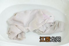 衣服上的茶迹怎么洗掉