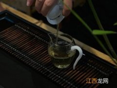 盖碗冲茶怎么冲