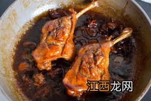 鸭腿 煮多久