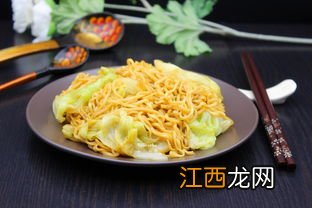 包菜炒面炒什么好吃