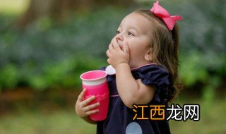 小孩子打人怎么引导，小孩子打人怎么引导视频