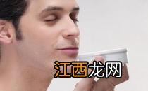 男人的眼袋怎样去除？