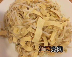 豆腐皮和豆芽用什么辣椒做