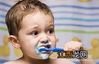 吃完水果多久刷牙