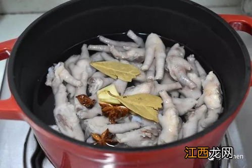 用什么材料泡鸡脚