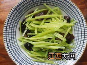 低脂芹菜适合怎么吃