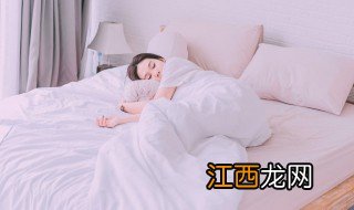 梦见下大暴雨代表了什么 梦见下大暴雨代表了什么意思