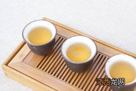 普洱茶是怎么变干燥