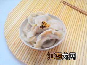 西红柿鸡蛋饺子沾什么酱