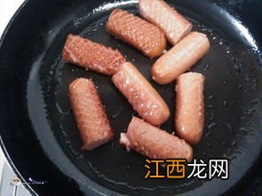 脆皮肠要煎多久