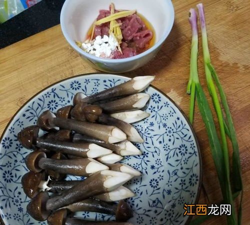 鸡枞烧什么好吃