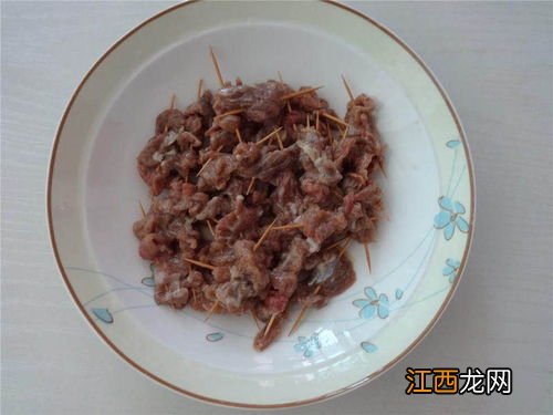 香辣牙签牛肉要炸多久