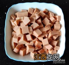 用鸡蛋和火腿肠可以做出什么菜