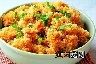 米粉蒸肉底下放什么最好