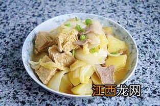 白菜炖冻豆腐多久能熟