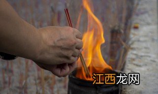 中元节祭祖用买贡品吗 中元节祭祀贡品有什么讲究