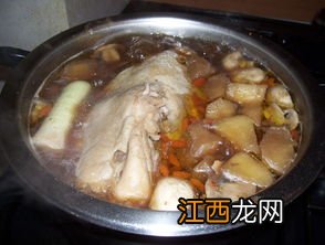 炖鸡架多久