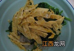 菠菜和鸡蛋粉皮怎么做