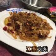 烧鸡公里面加什么小菜好吃