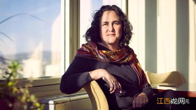 Nature公布2022年度十大人物,北大曹云龙因新冠病毒研究上榜!