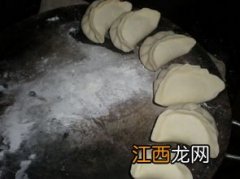 胡萝卜豆腐跟什么包饺子好吃吗