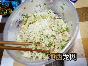 做米饭什么时候放火腿