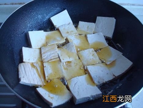 豆腐粉条包子馅中的辣椒是什么