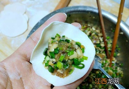 包海参馅饺子配什么菜