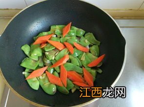 油豆角小火炖多久能熟