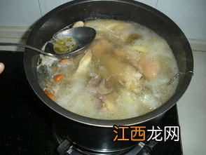 松茸炖鸡加些什么