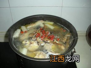 松茸炖鸡加些什么