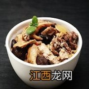 松茸炖鸡加些什么