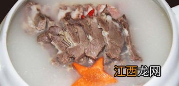 煮羊肉放什么菜好