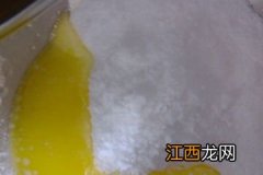 小便像茶叶水有泡沫怎么回事