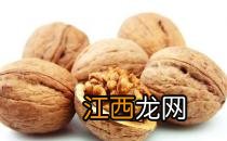 吃盐过多易长雀斑 6种食疗吃掉小雀斑