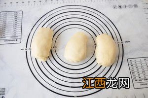 吐司火腿肠炼乳能做什么吃的