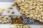 蜂胶饭前吃还是饭后吃好 蜂胶吃多了会怎么样