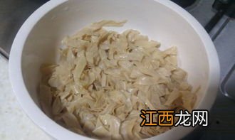 豆丝用什么水泡