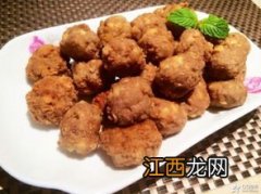 油炸肉丸配什么好吃