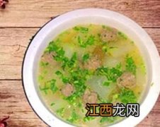 肉丸跟什么菜一起烧汤