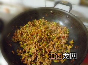 青豆炒肉 多久熟