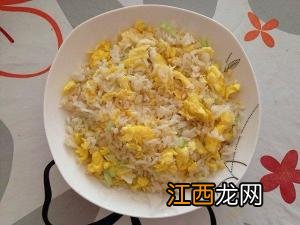 一个些鸡蛋米饭可以做什么