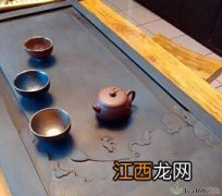 茶盘怎么清理茶叶