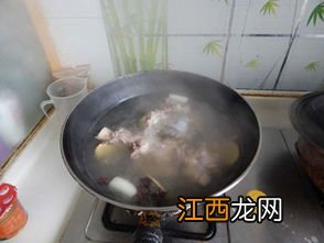 火锅排骨要煮多久