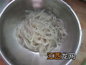 菜盒子粉条泡多久