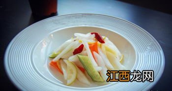 柠檬在泡菜里起什么作用