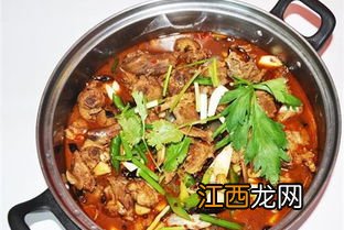 鸭火锅配什么菜好吃